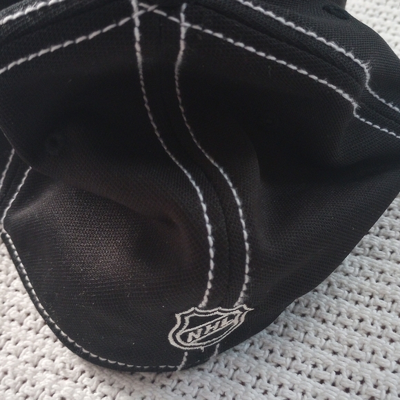 Reebok Center Ice Pittsburgh Penguins Hat - Picture 4 of 6